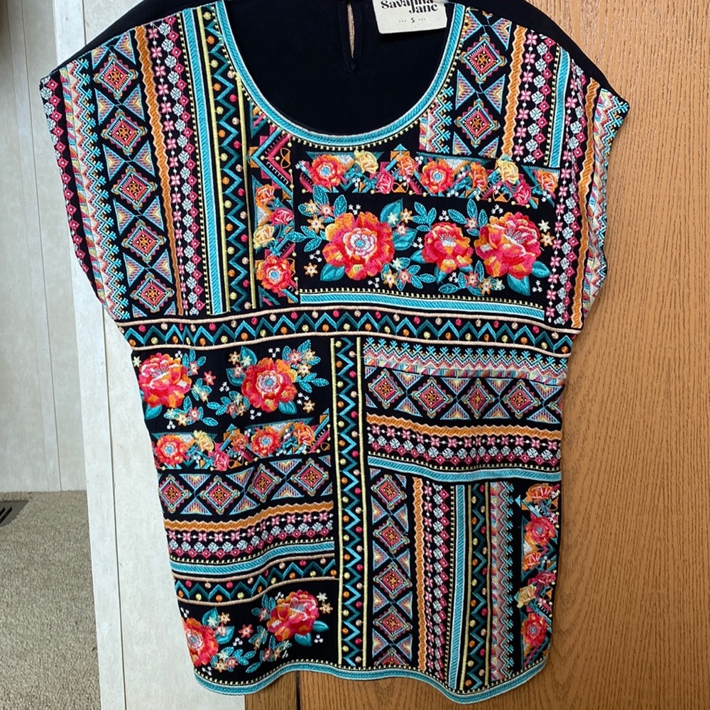 Savanna Jane Floral stitched detail Blouse